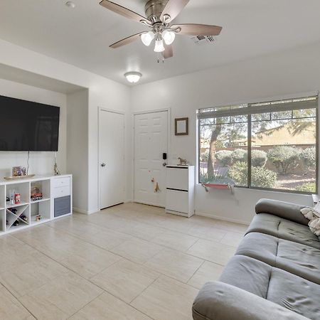 3 Mi To Dtwn Mesa Townhome With Patio Esterno foto